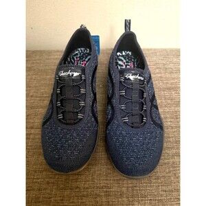 NWT Women's Skechers Blue Relaxed Fit Air Cooled Memory Foam Shoes Size 6.5
